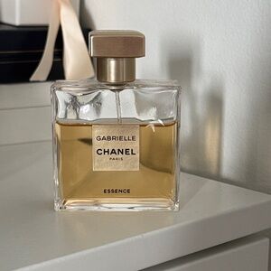 CHANEL Gabrielle Essence